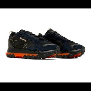 2021
Cardi B x Wmns Classic Leather 'Core Black Fiery Orange'